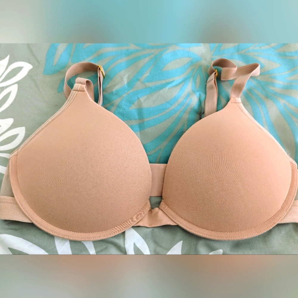 Pepper brand bra. Nude. 36B